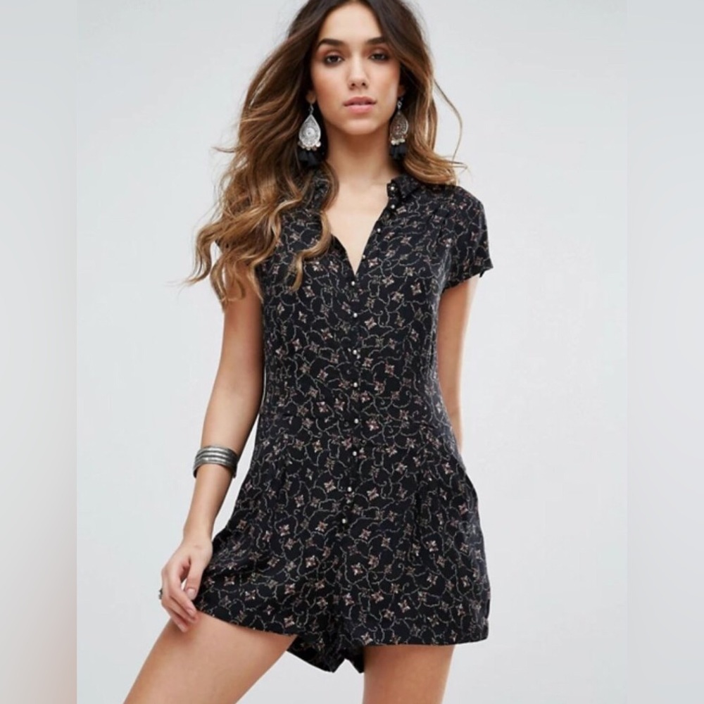 NWOT Free People Black Floral Printed Button Front Debby Dot Romper Size S